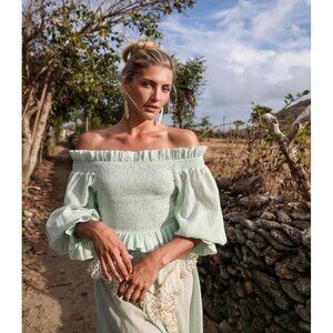 My Beachy Side NWT Yasmin Ruched Off Shoulder Top Small